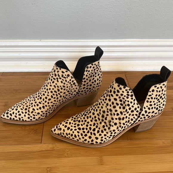 Dolce Vita Leather booties in size 7 - Picture 3 of 5